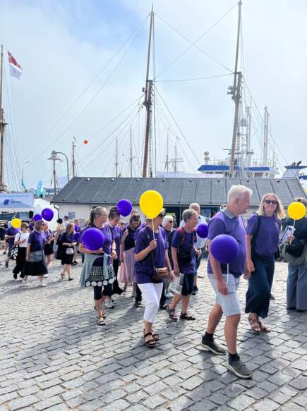 Stafet For Livet deltog på Folkemødet med en rute gennem Allinge, som også gik forbi havnen. Foto: Anne-Marie Juhlin